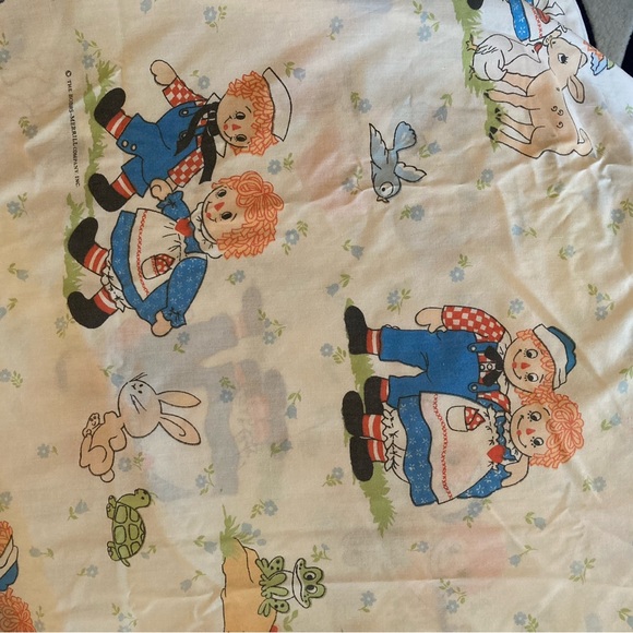 Vintage pacific Raggedy Ann and Andy twin sheet set - Picture 6 of 7